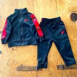 Nike Track Set Size 12 Months